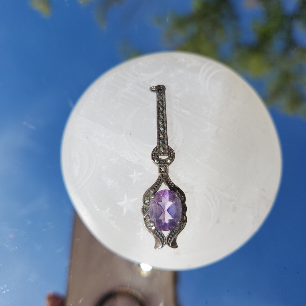 925 Vintage Women's Amethyst & Marcasite Pendant